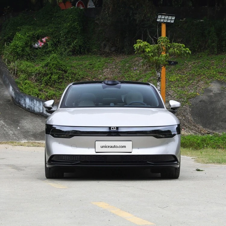 Zeekr 007 Smart Electric Sedan