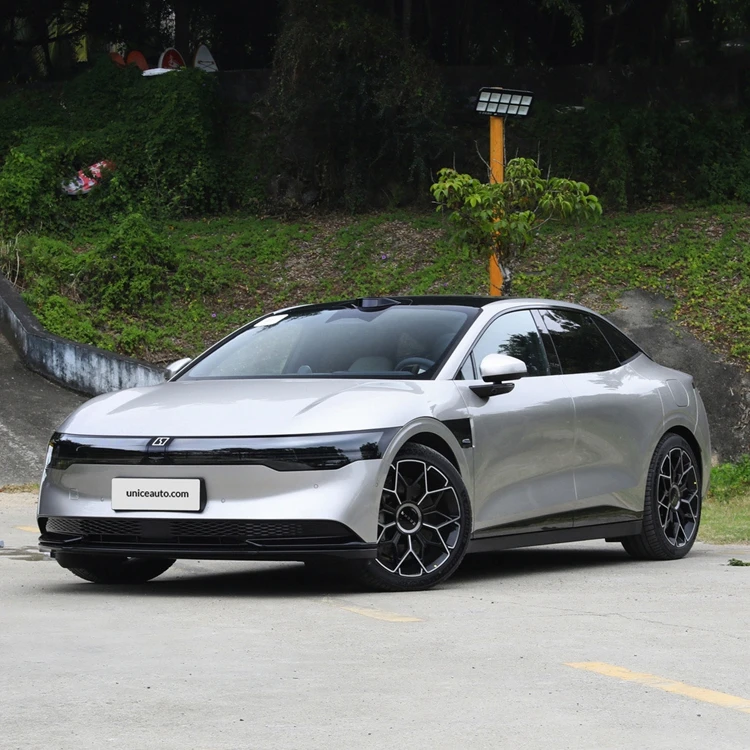 Zeekr 007 2024 EV Sedan